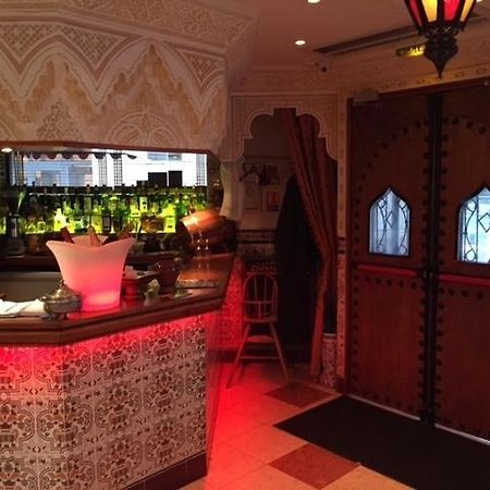 Residence Moliere Hotel Paris Montrouge Eksteriør billede